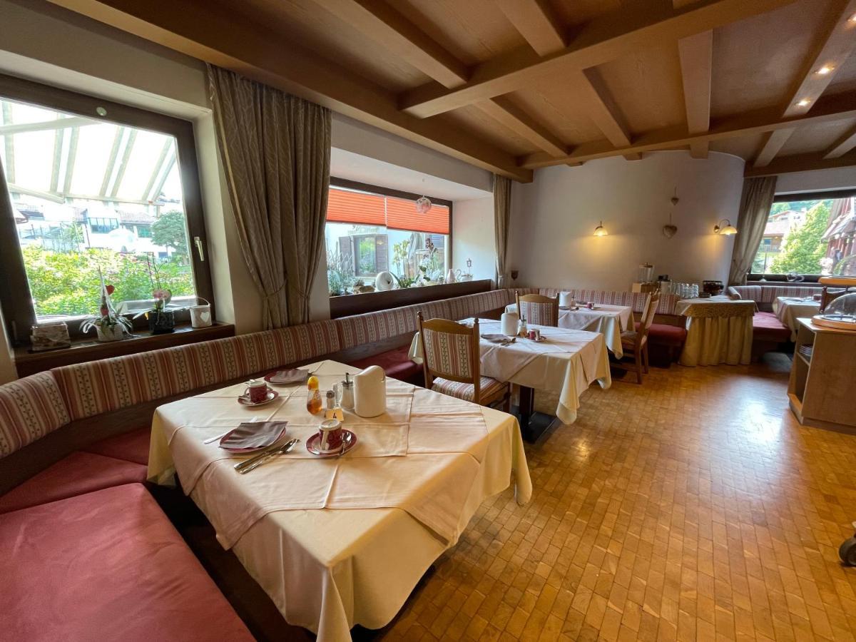 Hotel Garni Savoy Castelrotto Eksteriør bilde
