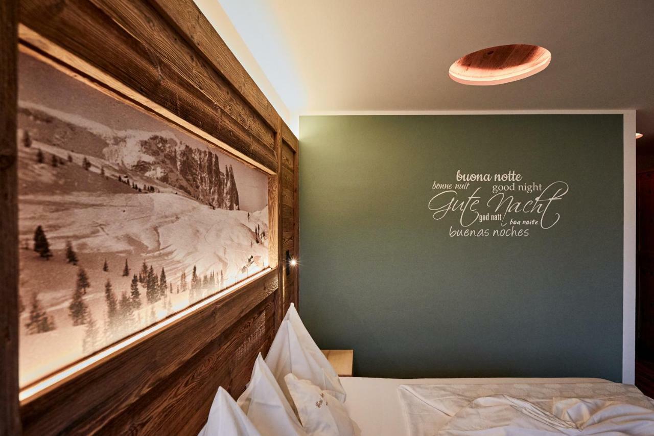 Hotel Garni Savoy Castelrotto Eksteriør bilde